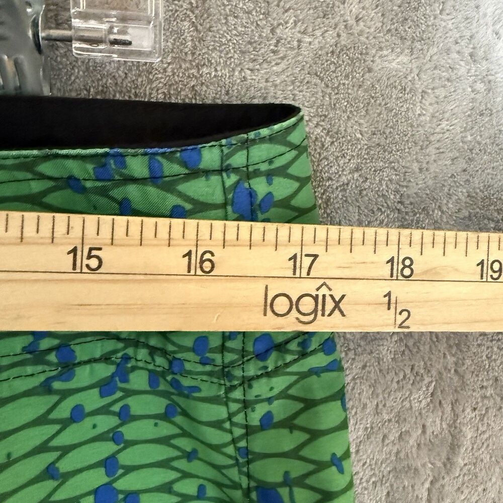 Pelagic Board Shorts Mens 34 Dorado Green Yellow Blue Mahi Print Fishing Trunks - Picture 5 of 6